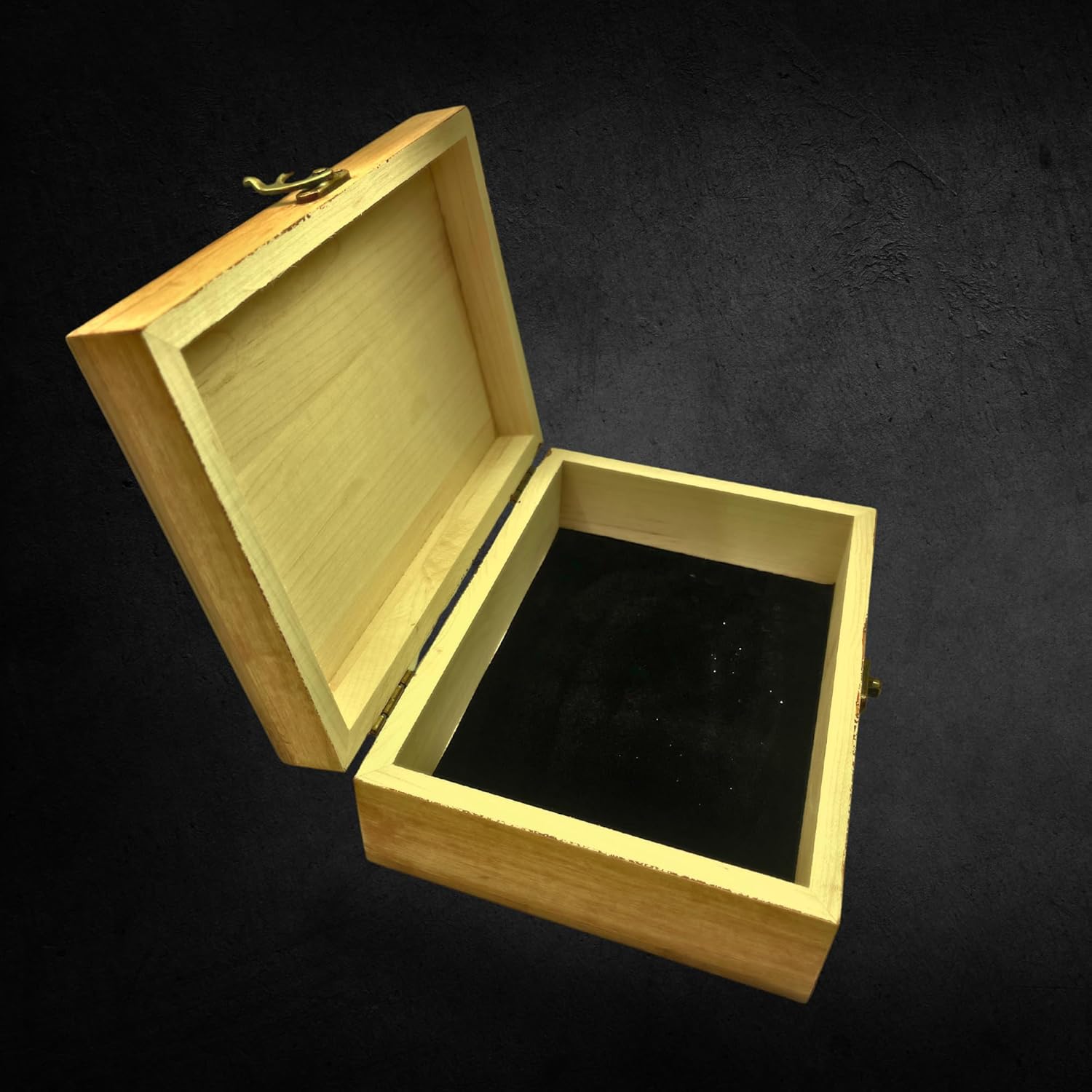 Wooden Jewelry Box with Dragon Castle Design, Maple Hardwood, Decorative Burned Accents, Vintage Style Latch (8.3x6x2.7in (with name))