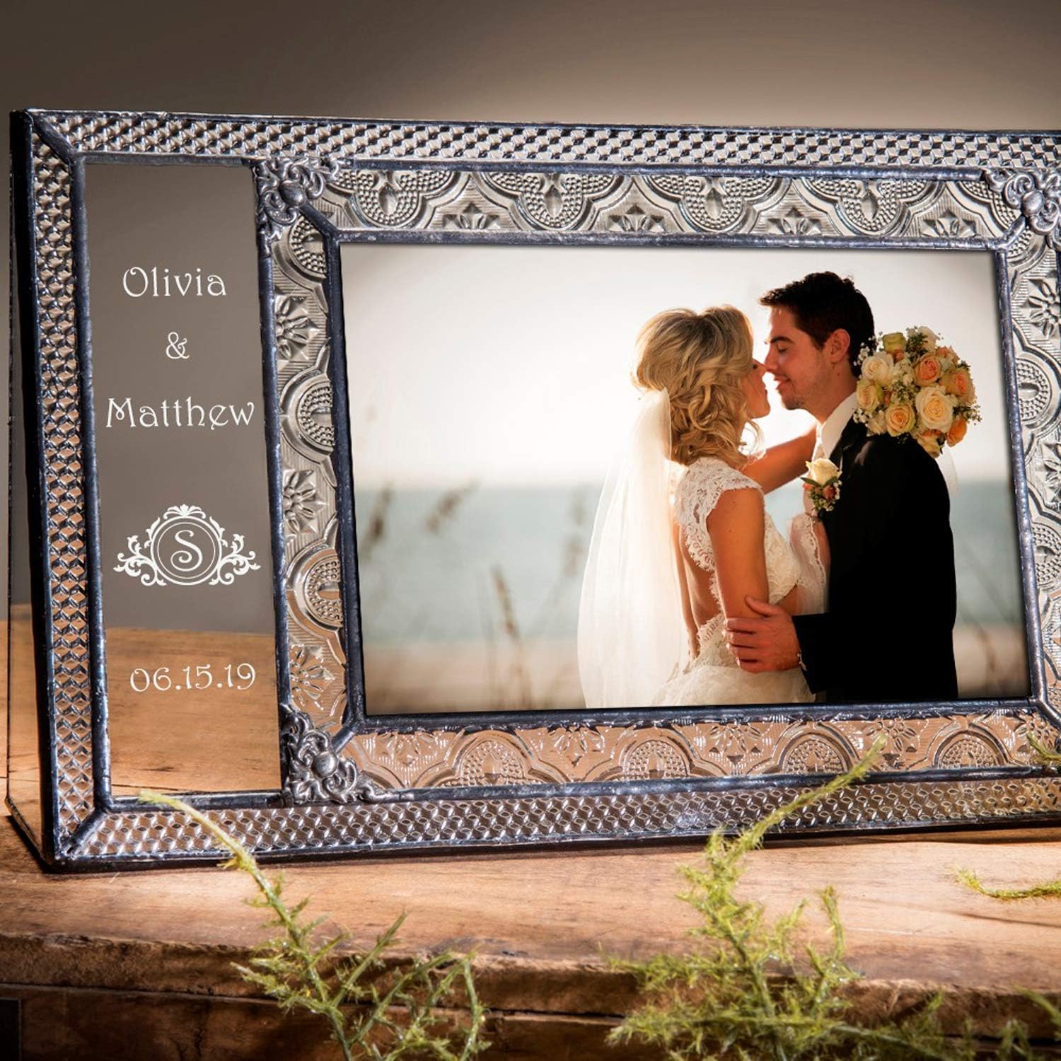Wedding Picture Frame Personalized Engraved Glass Keepsake Newly Wed Couple J Devlin Pic 393-46H EP610